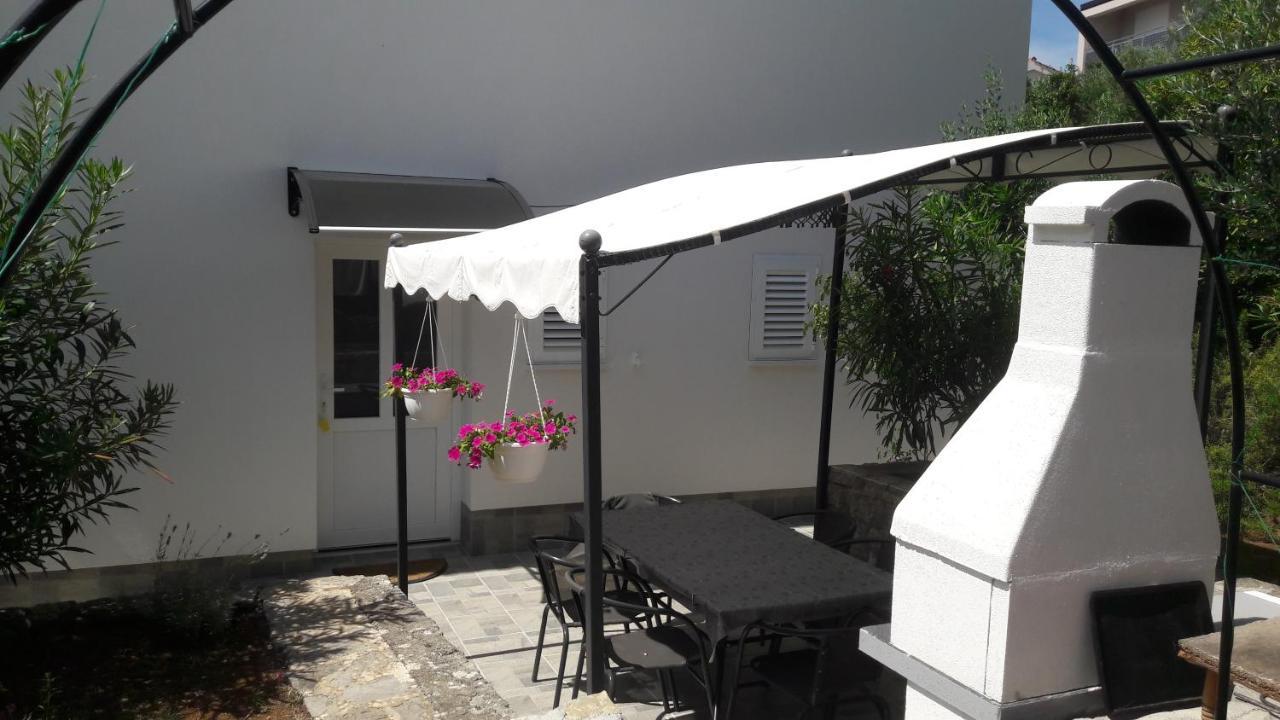 Apartman-Maja-Krk Krk Town Buitenkant foto
