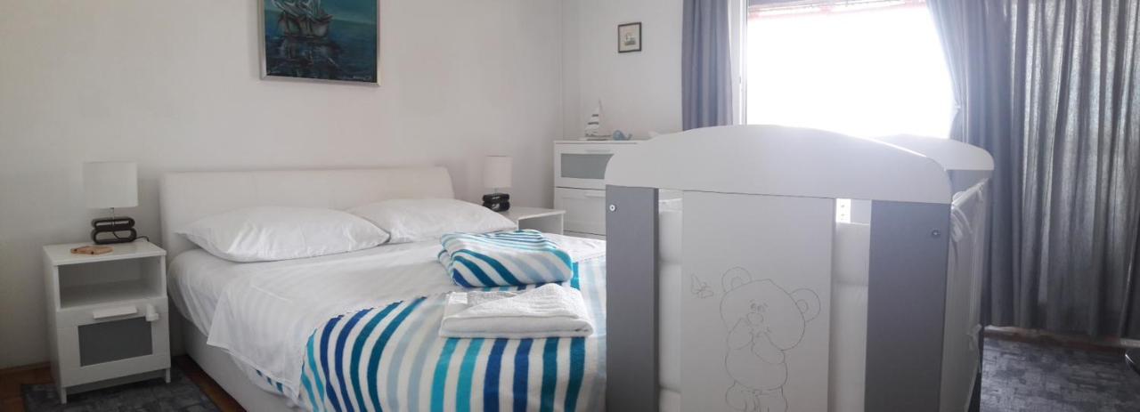 Apartman-Maja-Krk Krk Town Buitenkant foto